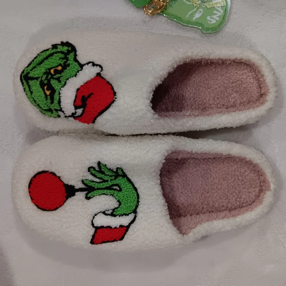 Dr. Seuss The Grinch Christmas slippers with Keychain brand new size 7 womans - Picture 3 of 4